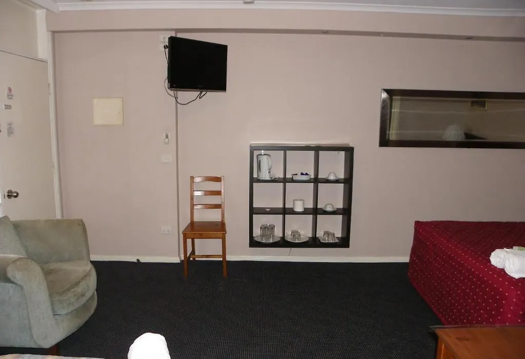 Palms Motel Footscray-1